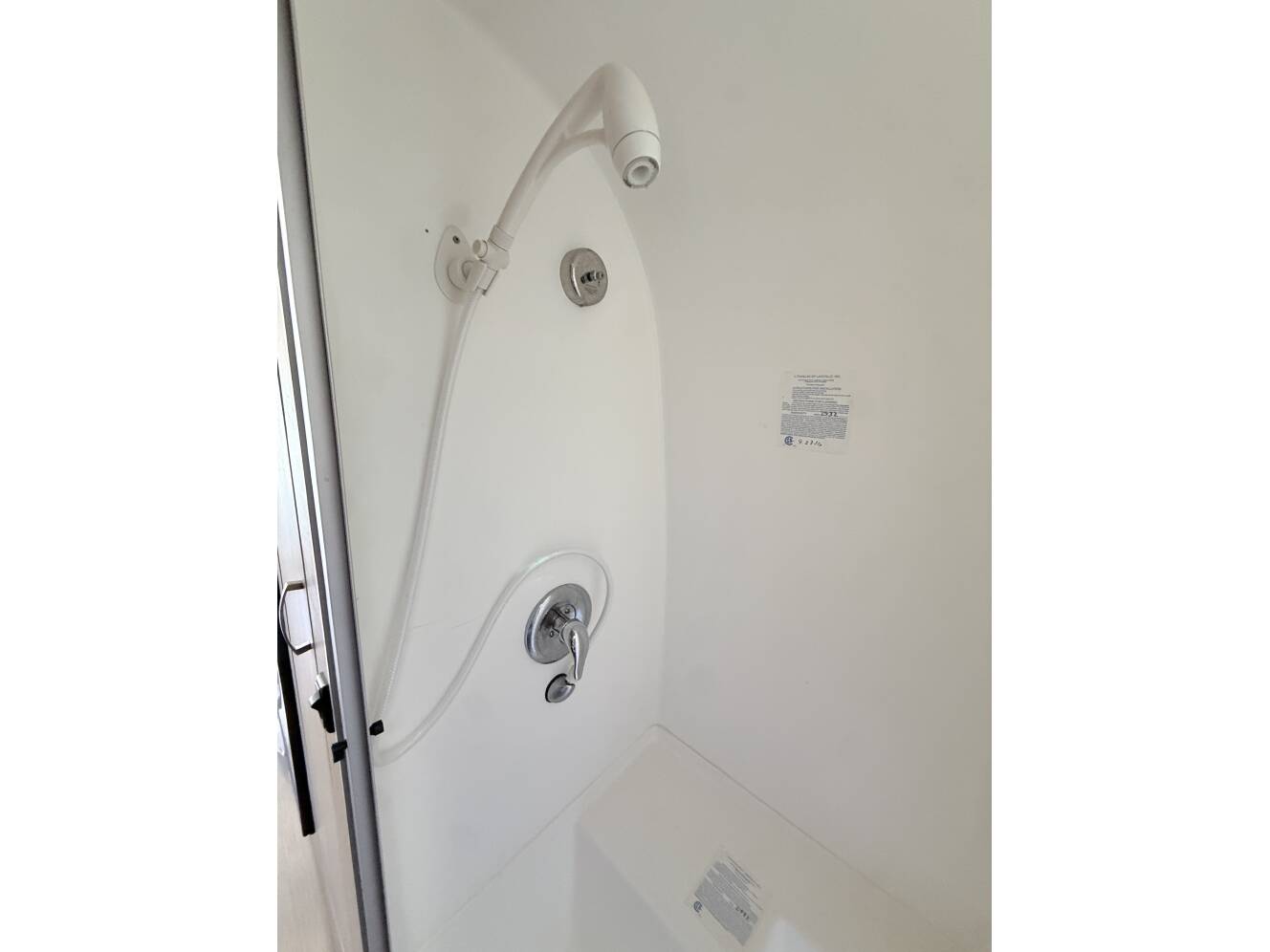 A photo of this 2017 Airstream FLYING CLOUD 25FB TWIN