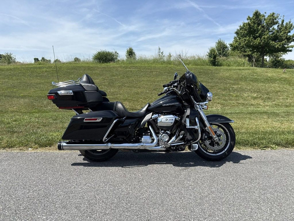 2019 Harley-Davidson FLHTKL - Ultra Limited Low ULTRA LIMITED LOW in Winchester, VA