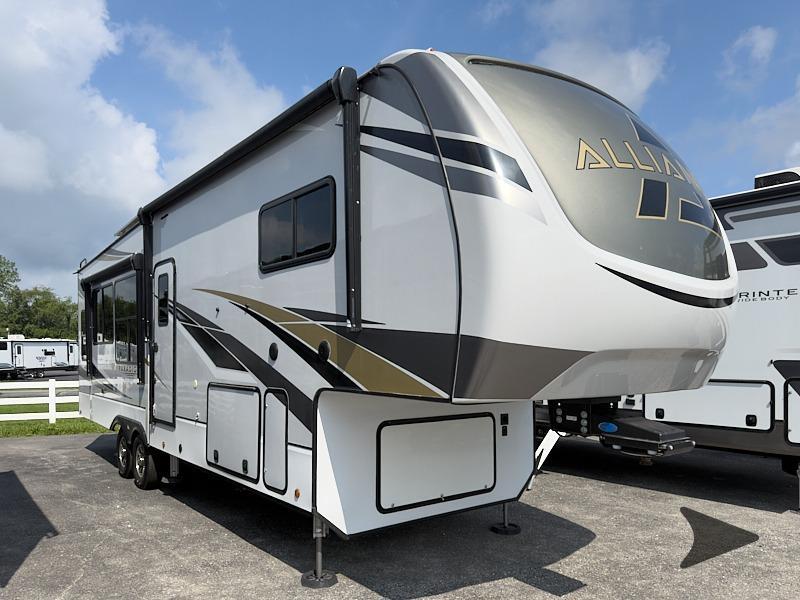 2022 Alliance Rv Paradigm 310RL in anderson IN