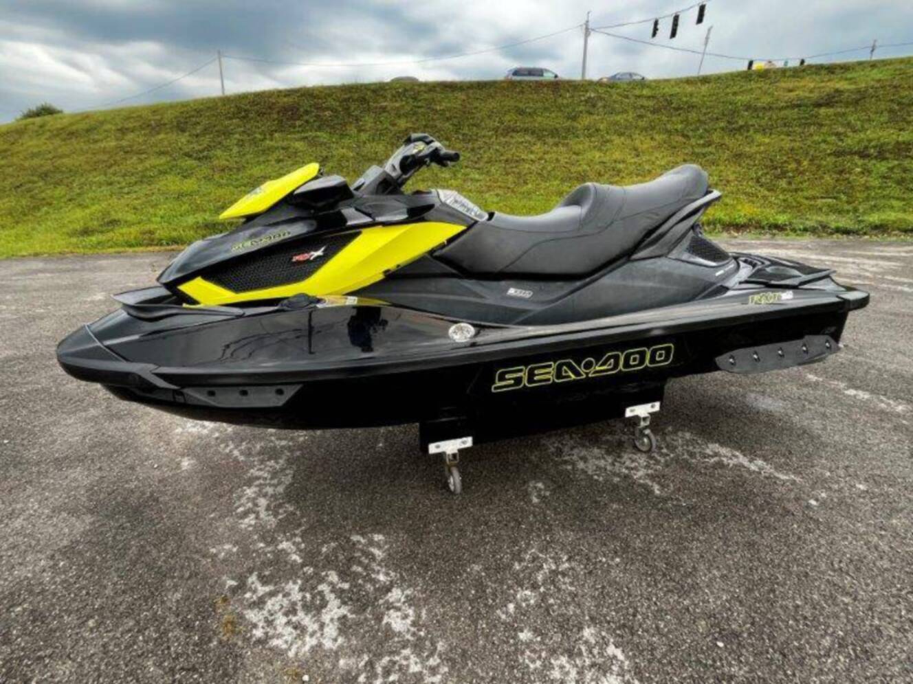 A photo of this 2012 Sea-Doo RXT 260