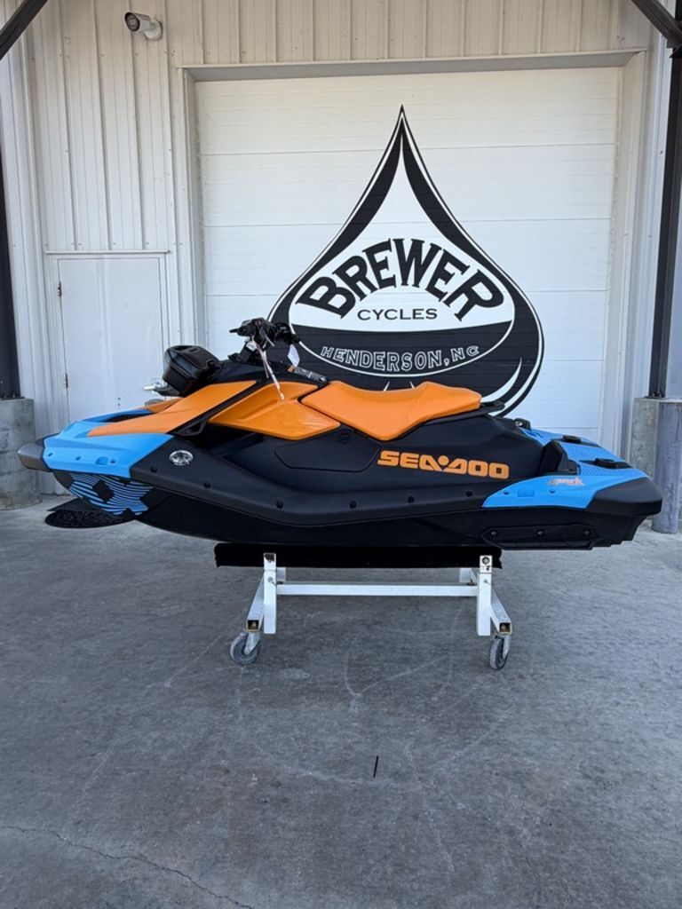 2026 Sea-Doo Spark Trixx for 1 Rotax® 900 ACE - 90 iBR and Au in henderson NC