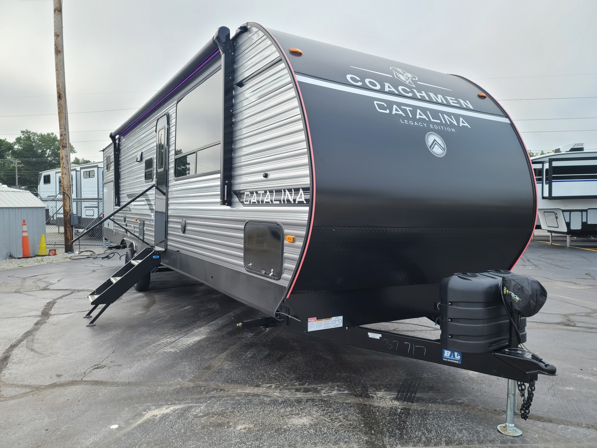 2027 Coachmen Catalina 343BHTS in sylvania OH