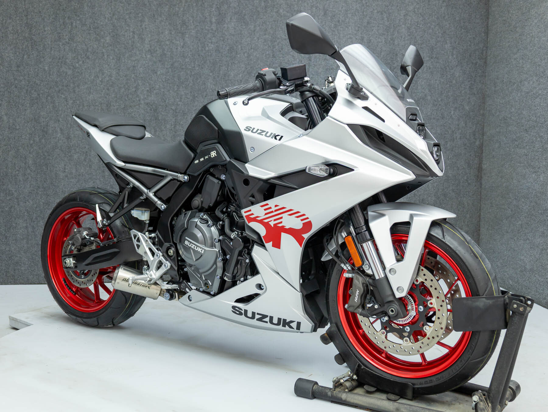 2024 Suzuki GSX800 GSX8R 800 W/ABS 8R in Coxsackie, NY
