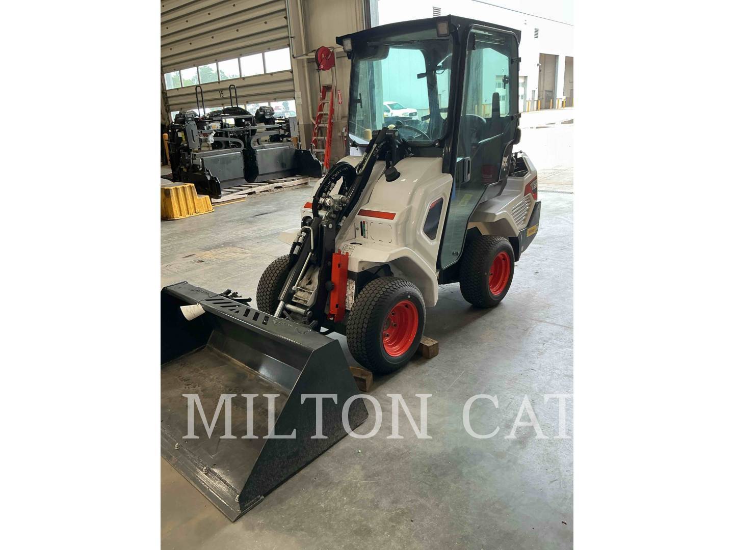 2025 BOBCAT L28 in Londonderry, NH
