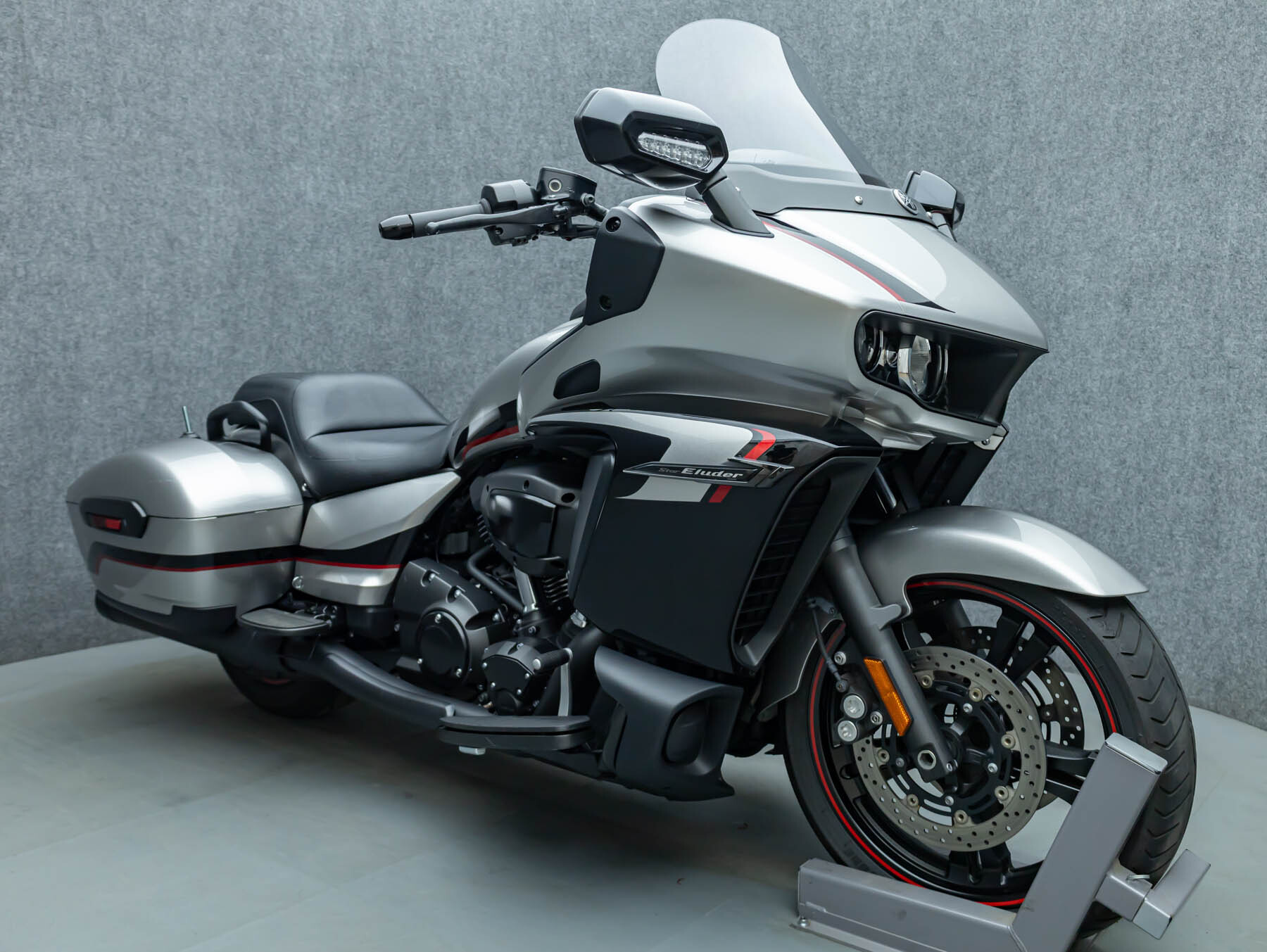 2018 Yamaha XV1900 STAR ELUDER 1900 W/ABS in Pembroke, NH