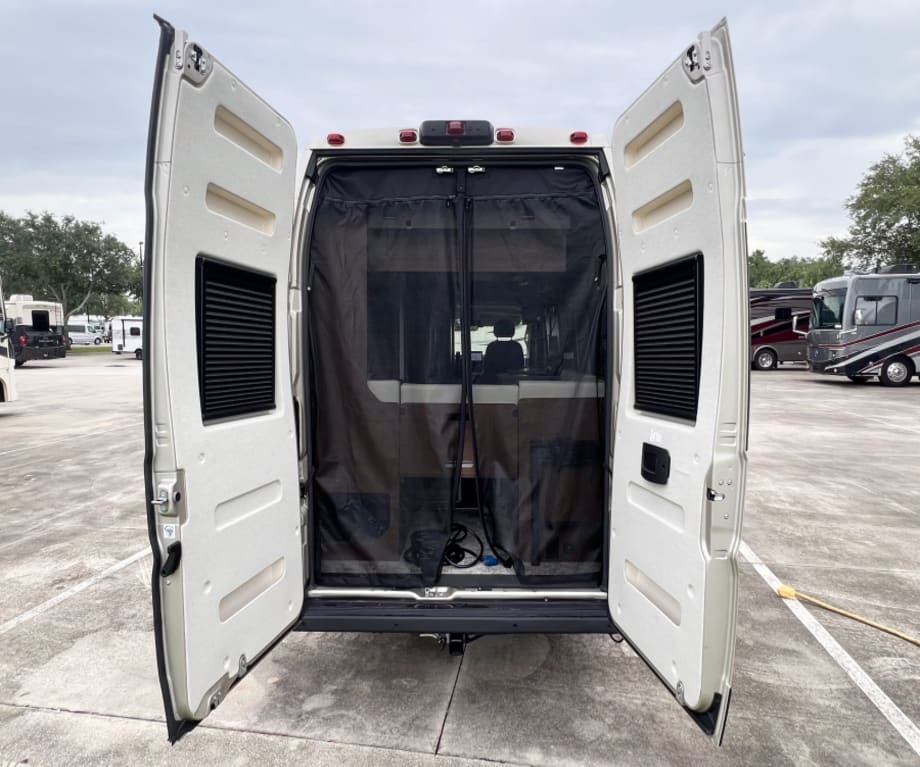2027 Grand Design LINEAGE SERIES VP LVP1 in sanford FL