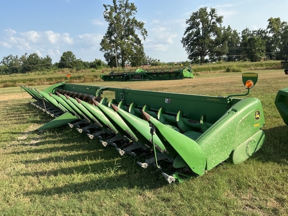2014 John Deere 616C in Lake Providence, LA
