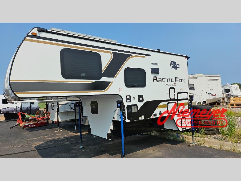 2027 Northwood Arctic Fox Camper 811 in albertville MN