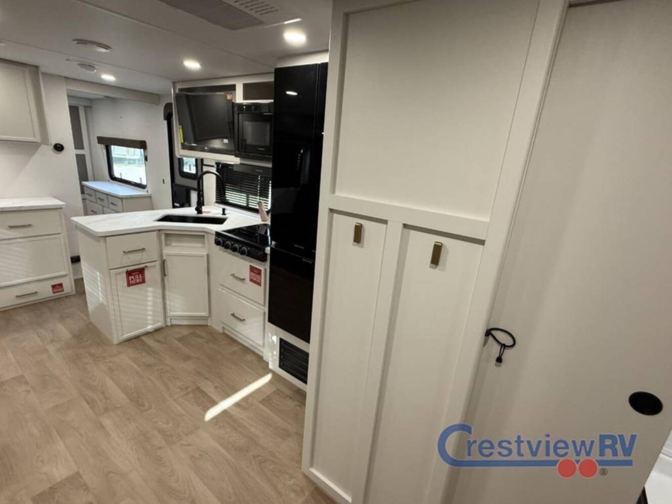 A photo of this 2027 Grand Design Transcend 335BHT