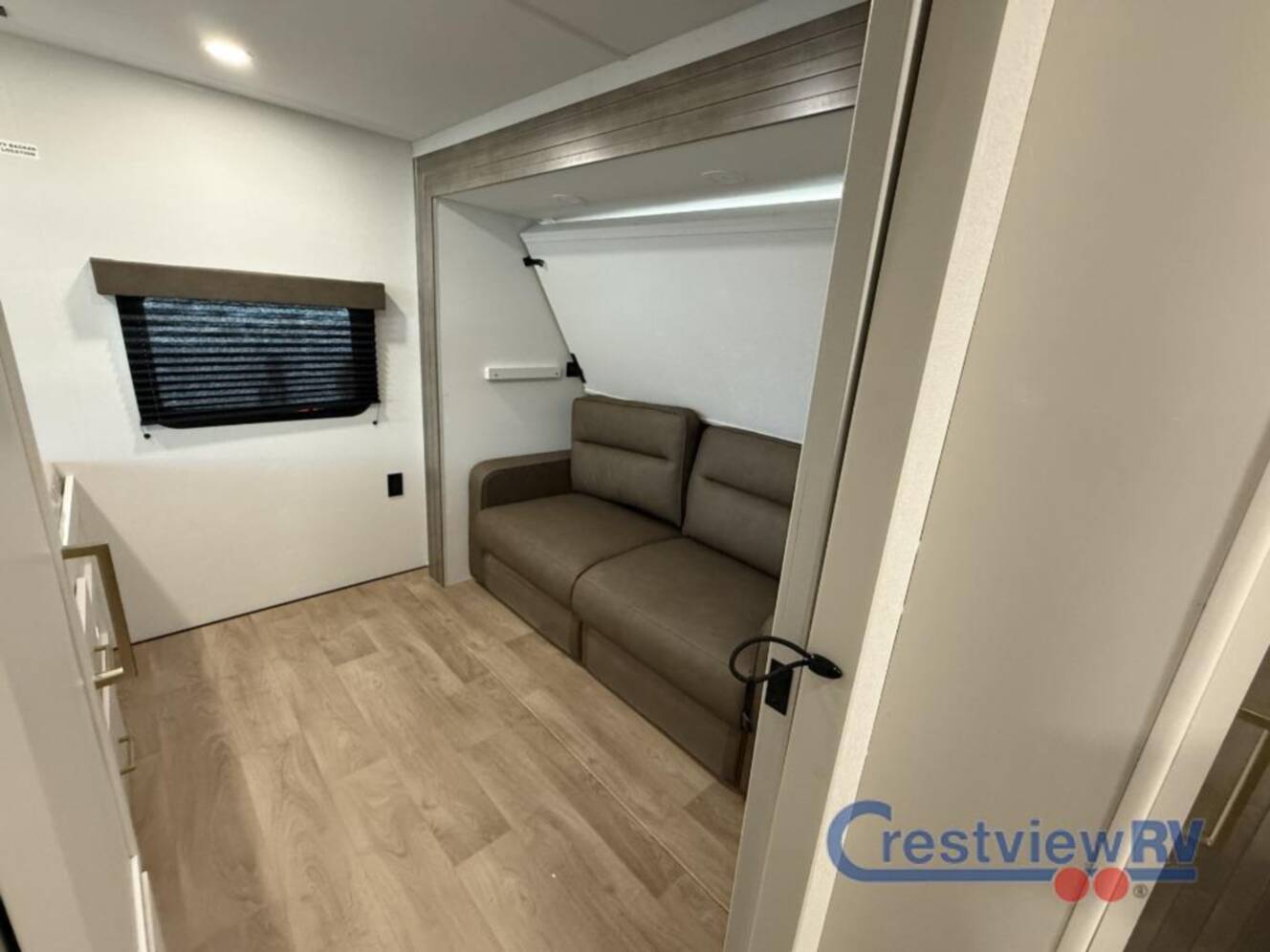 A photo of this 2027 Grand Design Transcend 335BHT