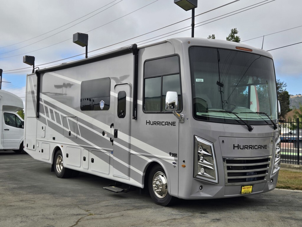 2027 Thor Motor Coach Hurricane 29L in gilroy CA