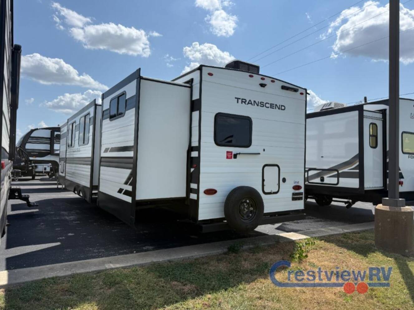 A photo of this 2027 Grand Design Transcend 335BHT