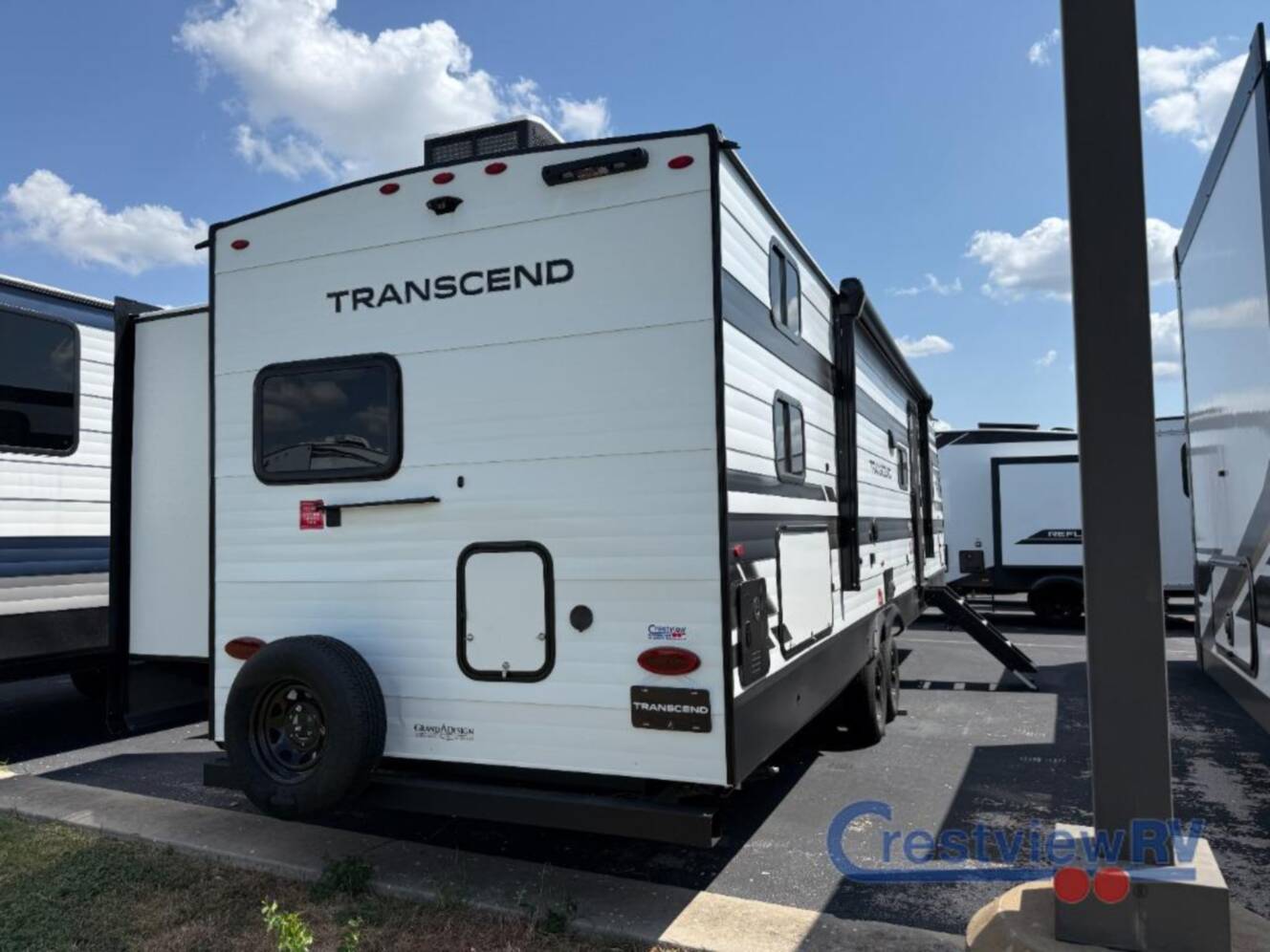 A photo of this 2027 Grand Design Transcend 335BHT