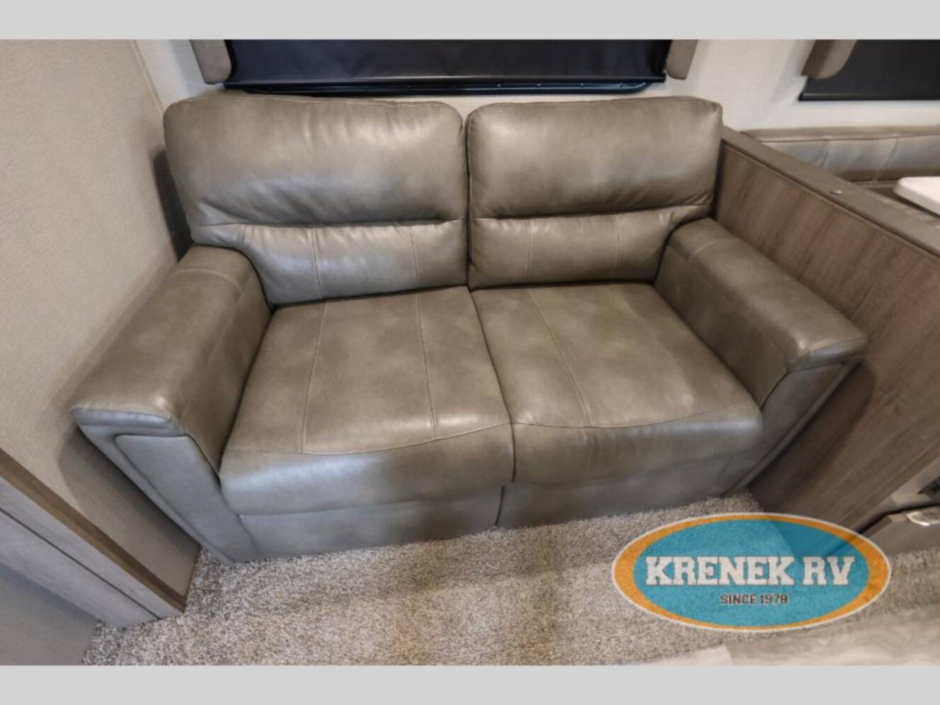 A photo of this 2020 Grand Design Imagine 2800BH