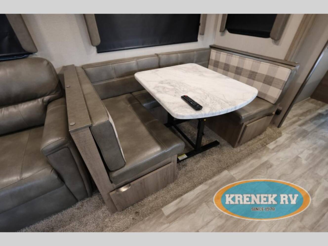A photo of this 2020 Grand Design Imagine 2800BH