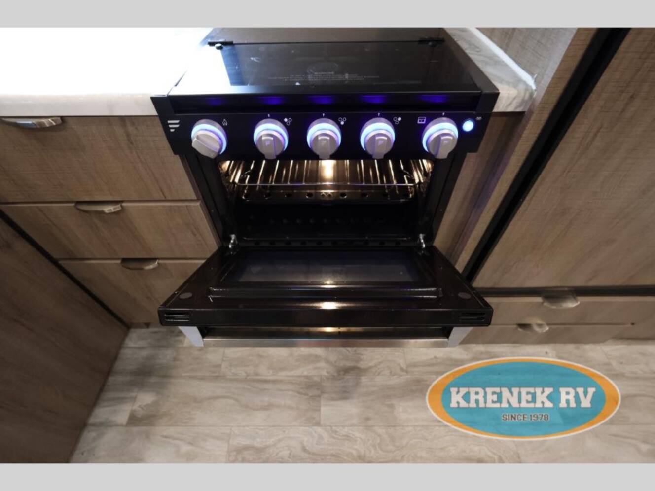 A photo of this 2020 Grand Design Imagine 2800BH