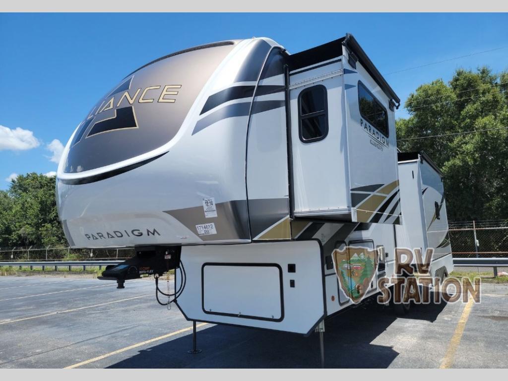2022 Alliance Rv Paradigm 340RL in cleveland TX