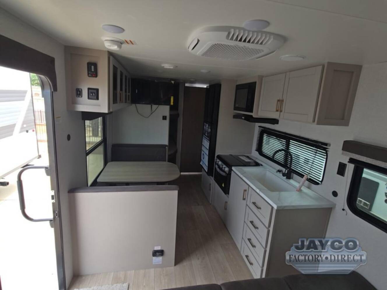 A photo of this 2027 Jayco Jay Flight 260BHW