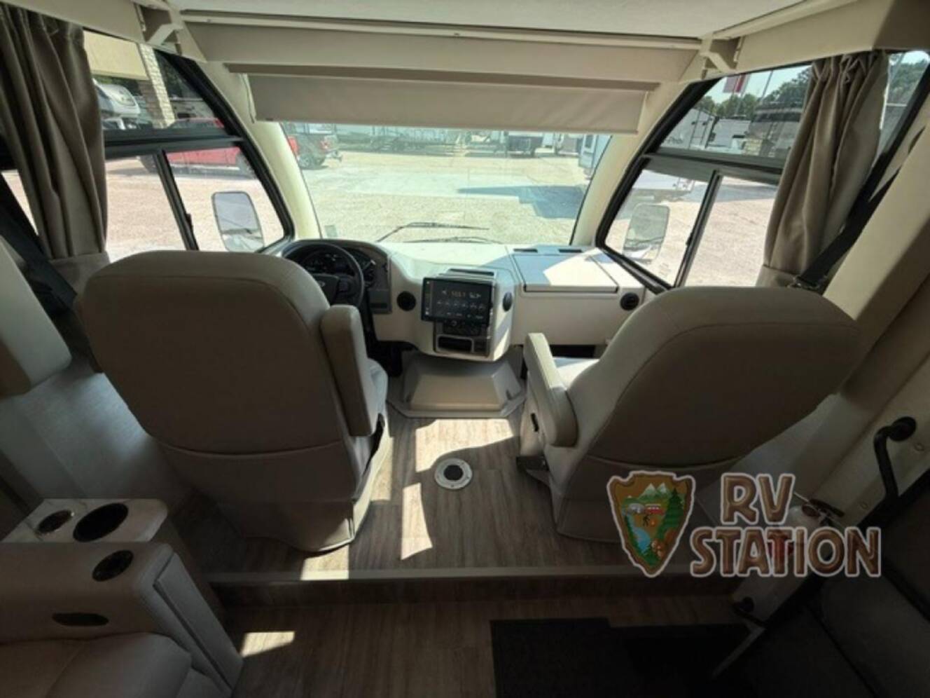 A photo of this 2026 Thor Motor Coach Freedom Traveler A26