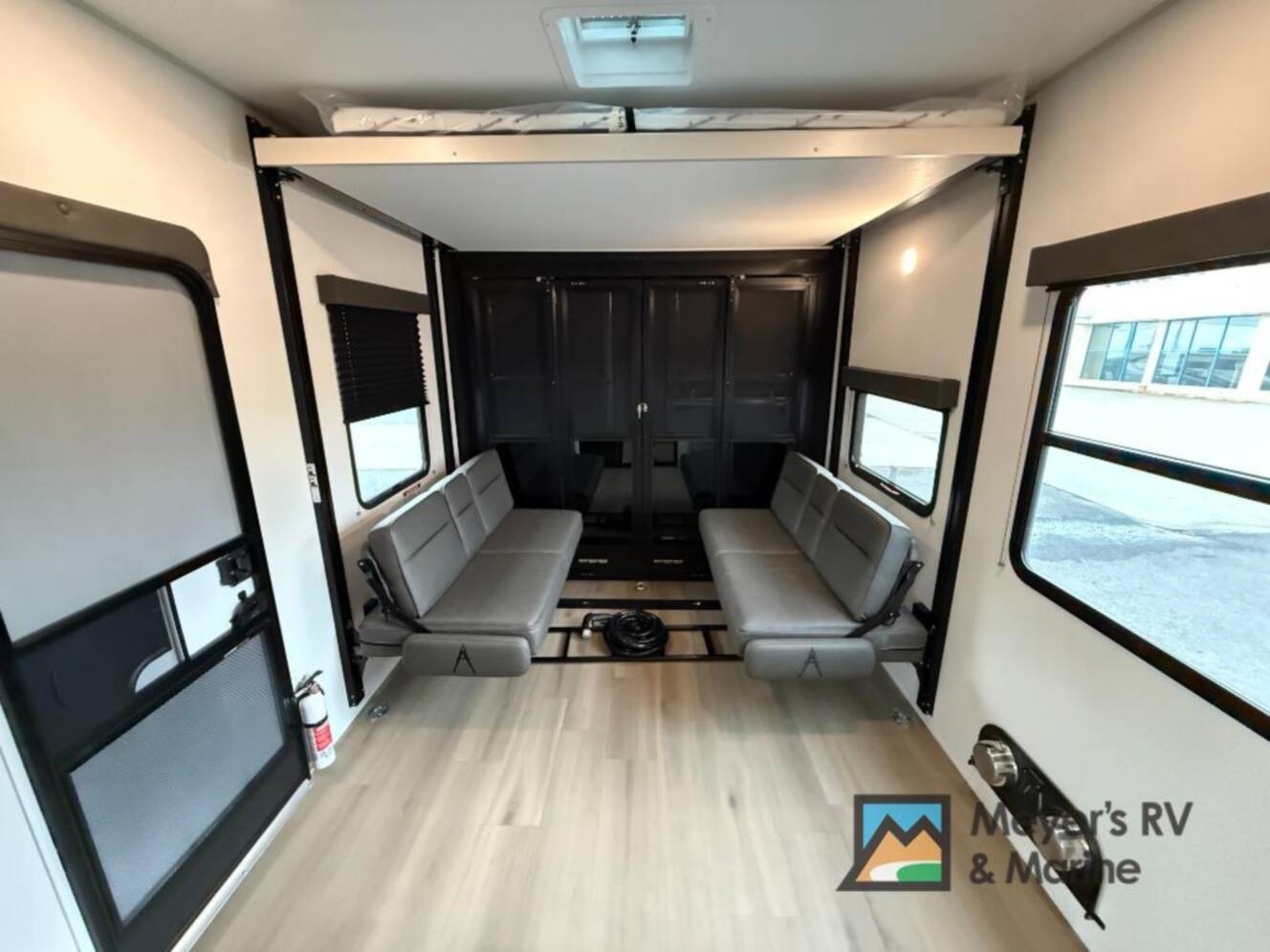 A photo of this 2027 Grand Design Momentum G-Class 29GS