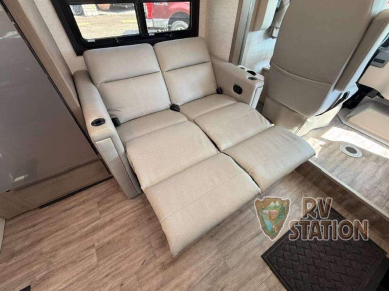 A photo of this 2026 Thor Motor Coach Freedom Traveler A26