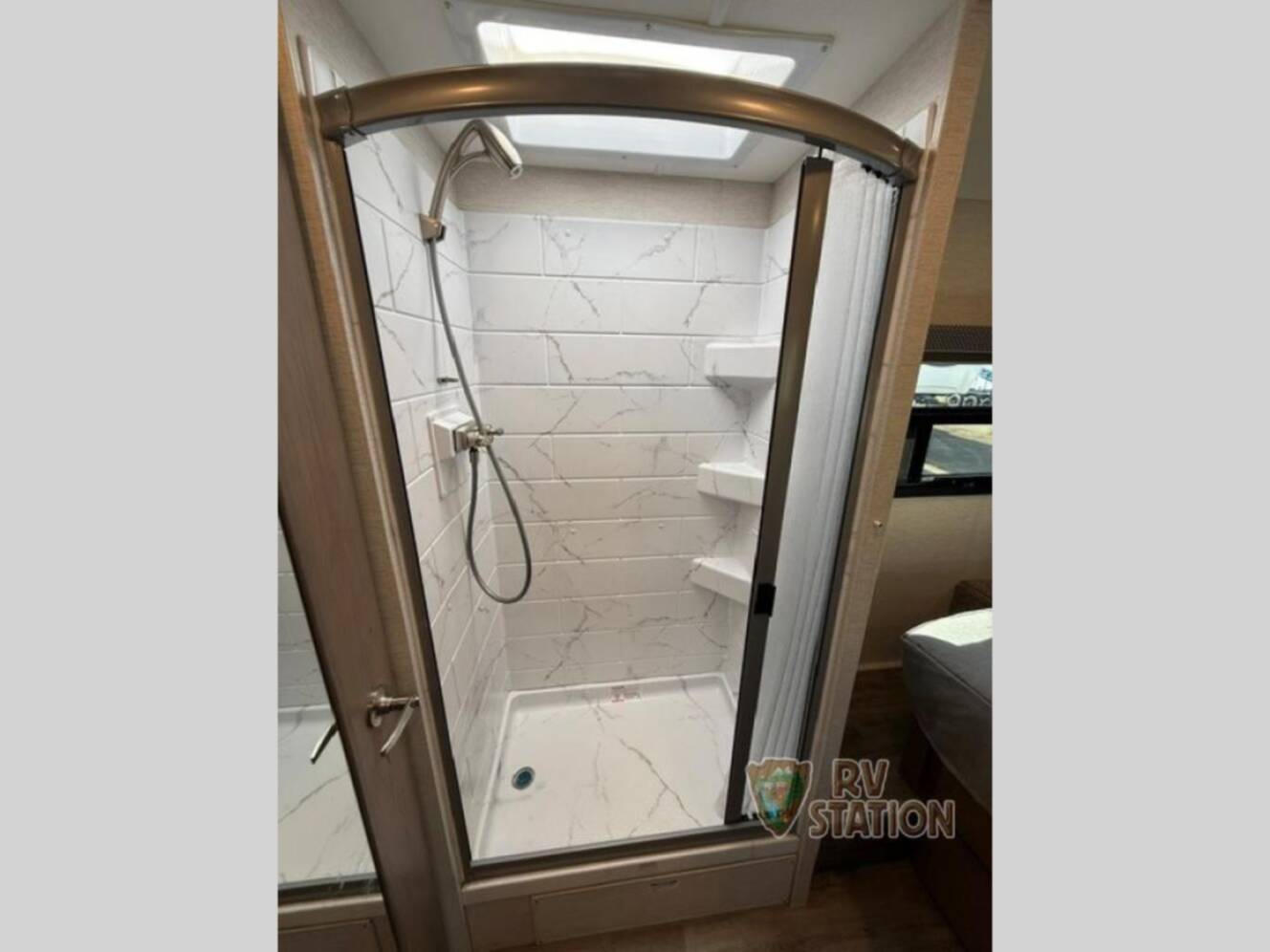 A photo of this 2026 Thor Motor Coach Freedom Traveler A26