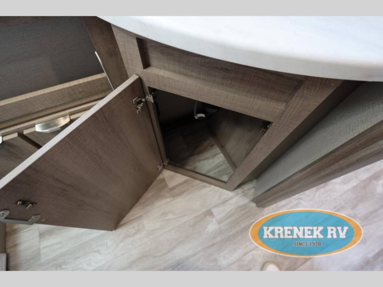 A photo of this 2020 Grand Design Imagine 2800BH