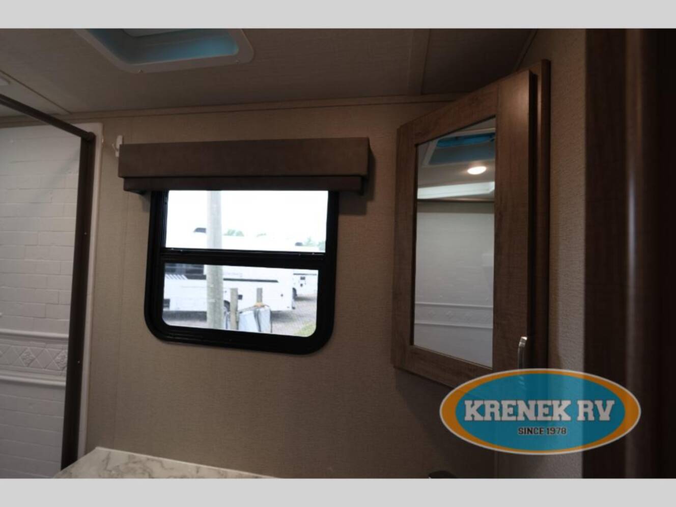 A photo of this 2020 Grand Design Imagine 2800BH