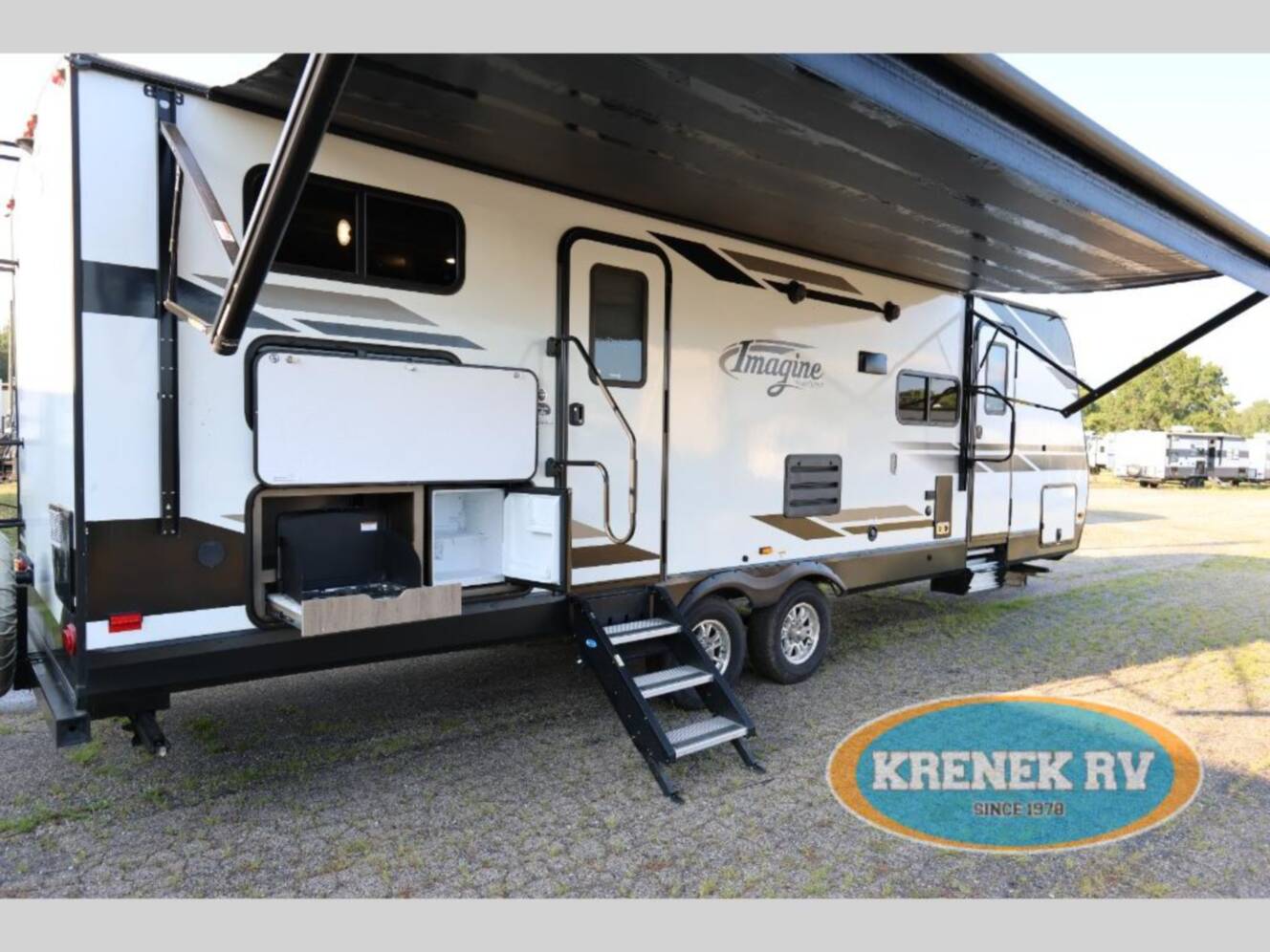 A photo of this 2020 Grand Design Imagine 2800BH
