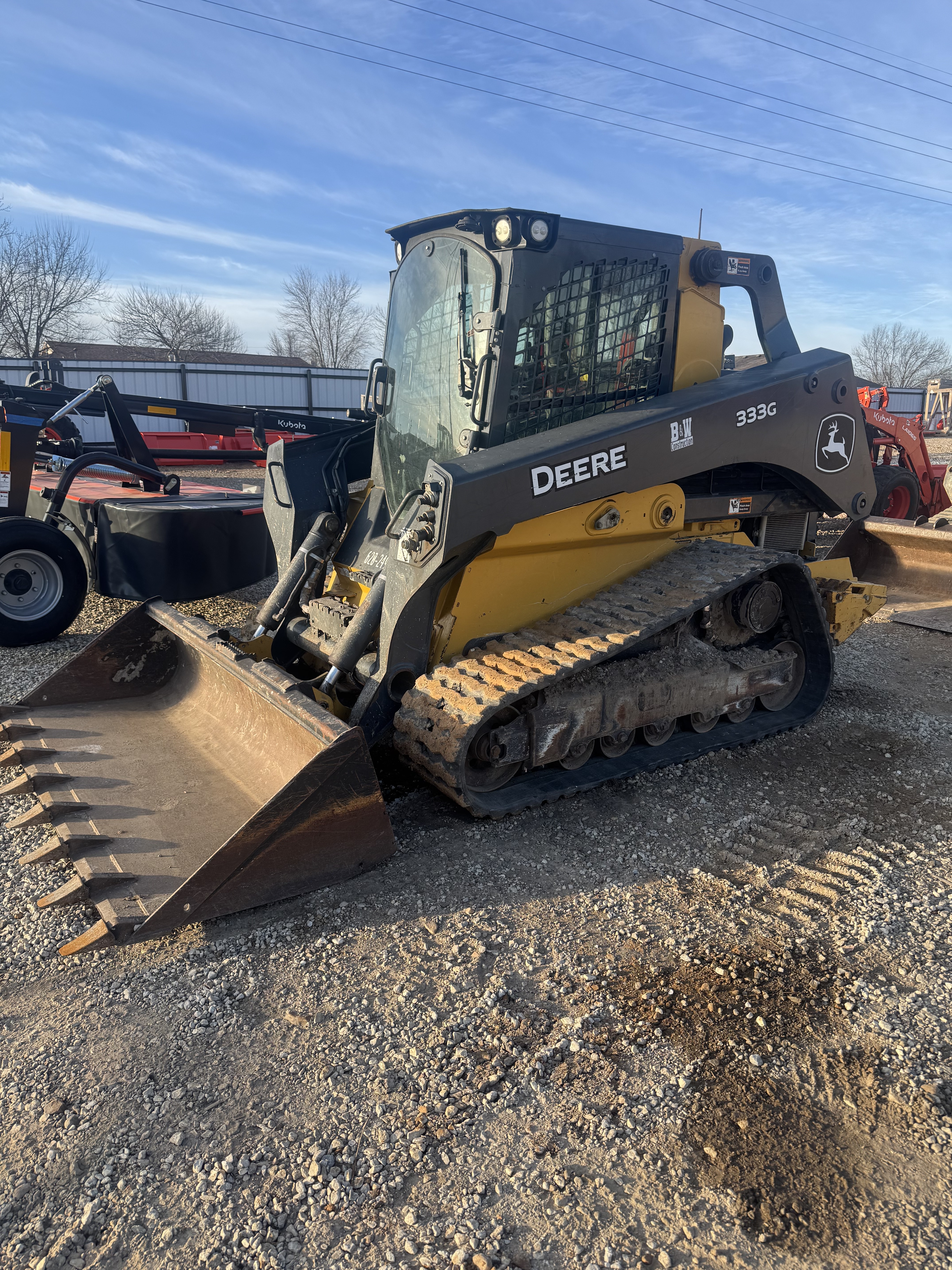 2020 JOHN DEERE 333G in Joplin, MO