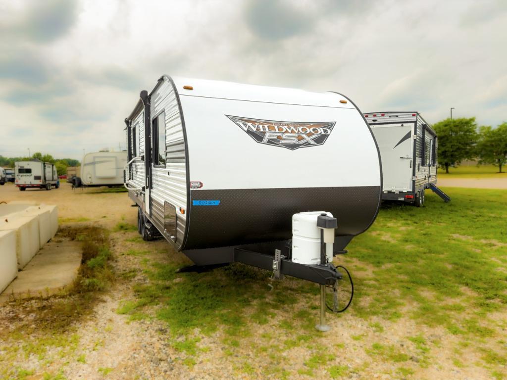 2024 Forest River Rv Wildwood FSX 266BHLE in dewitt MI