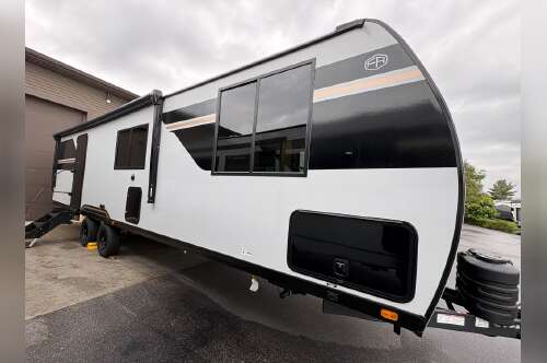 2027 Forest River Rv Vibe 2950QB in mt pleasant MI