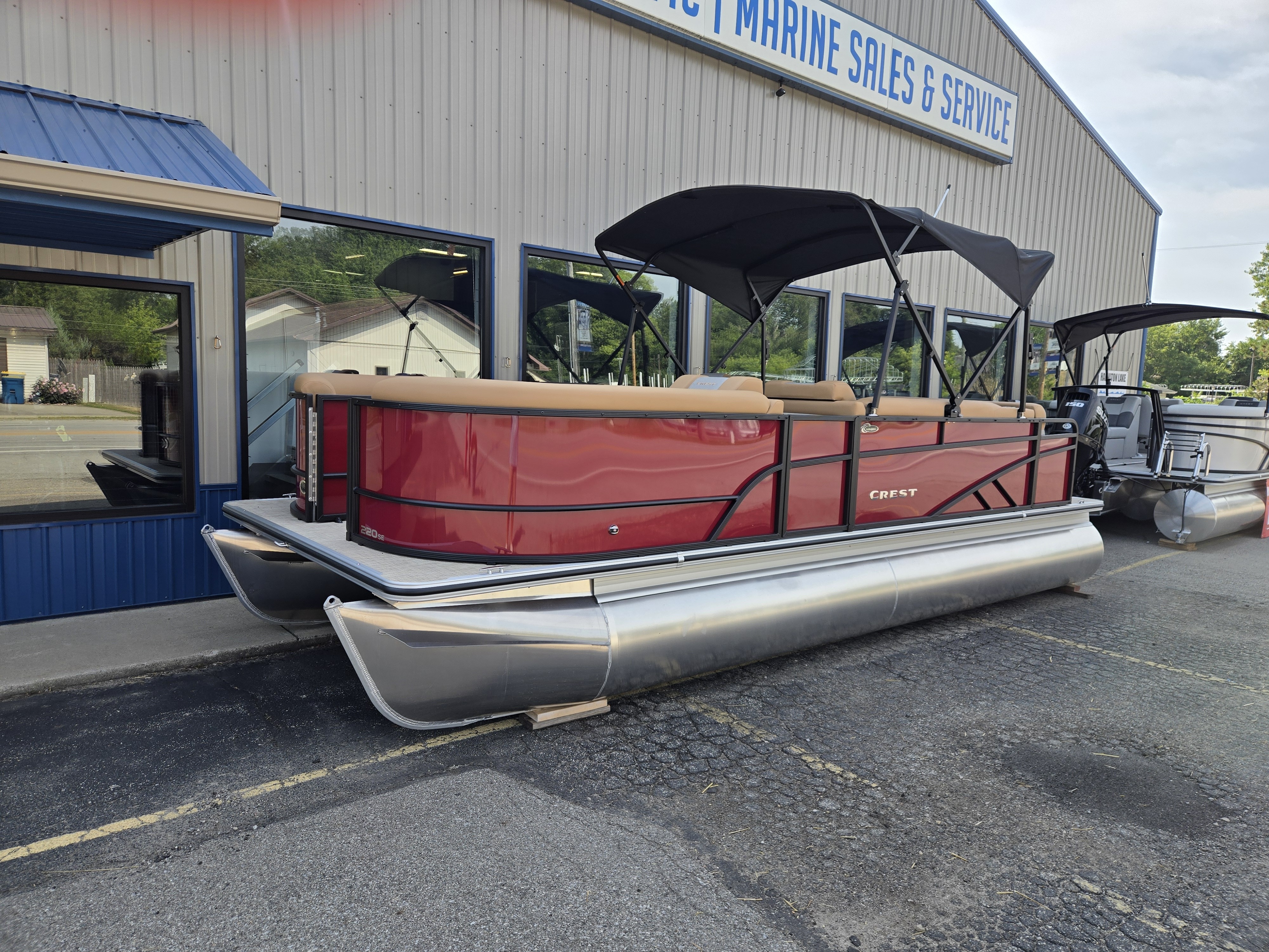 2027 Crest Conquest SE 220 Cruise 220FISH in