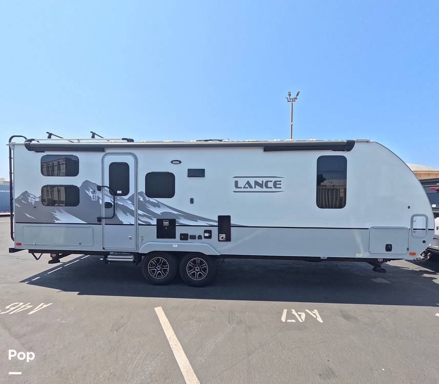 2021 Lance 2445 in torrance CA