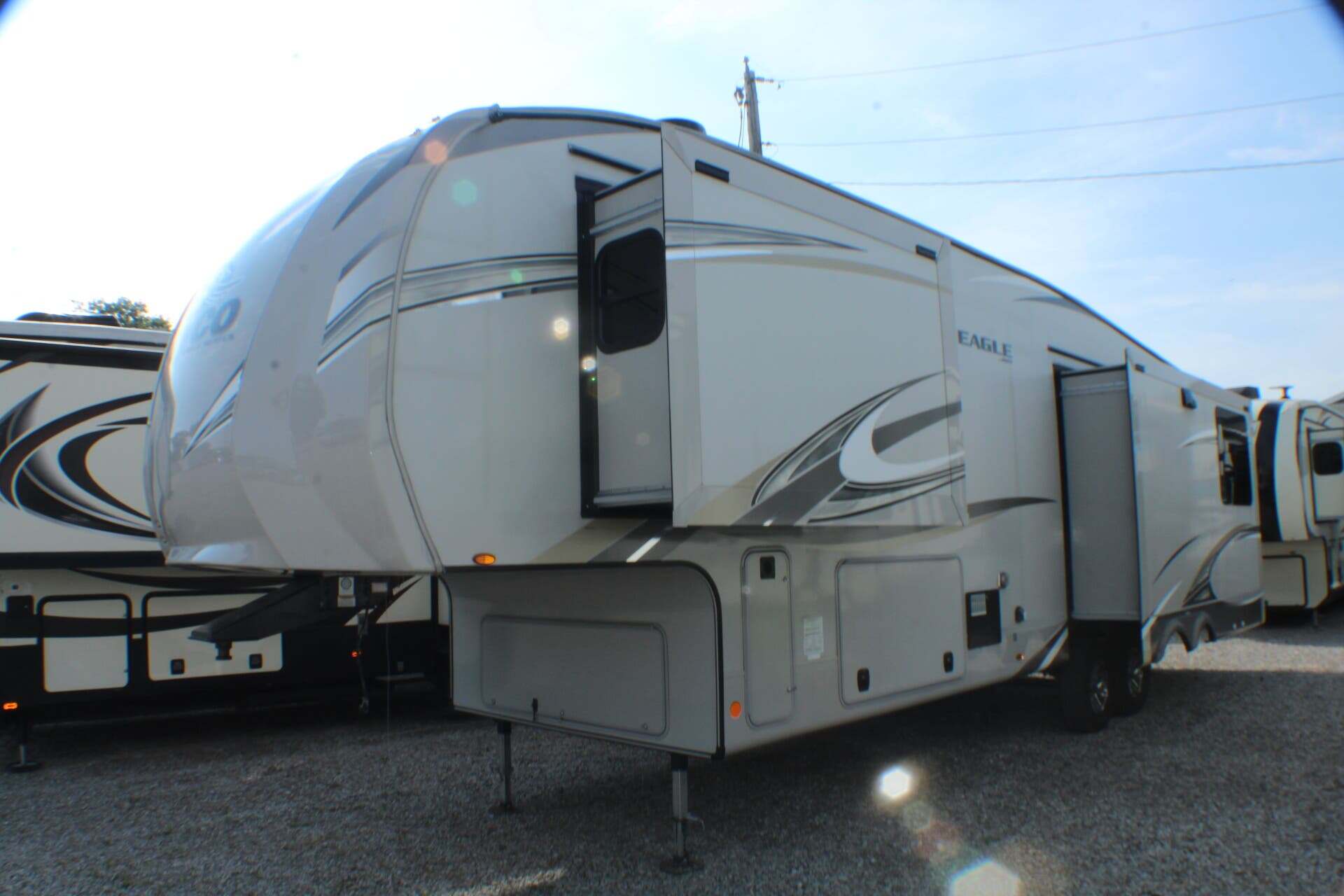 2020 Jayco Eagle 317RLOK in clyde OH