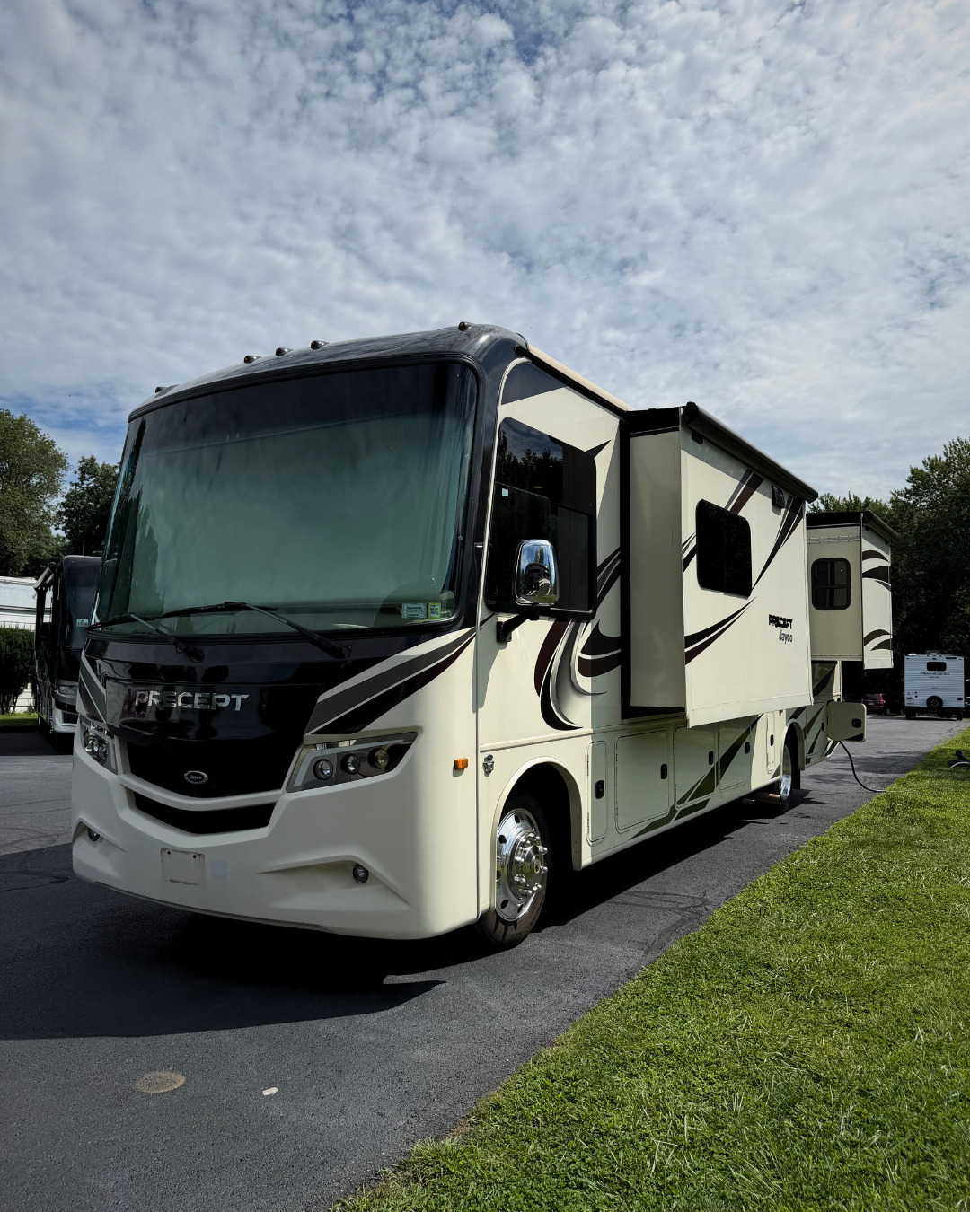 2020 Jayco Precept 31UL in danbury CT