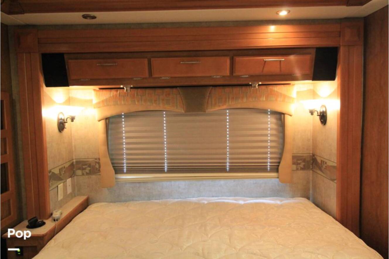 A photo of this 2007 Fleetwood Discovery 39S