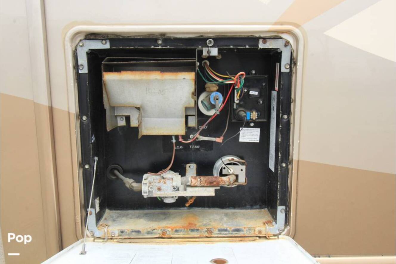 A photo of this 2007 Fleetwood Discovery 39S