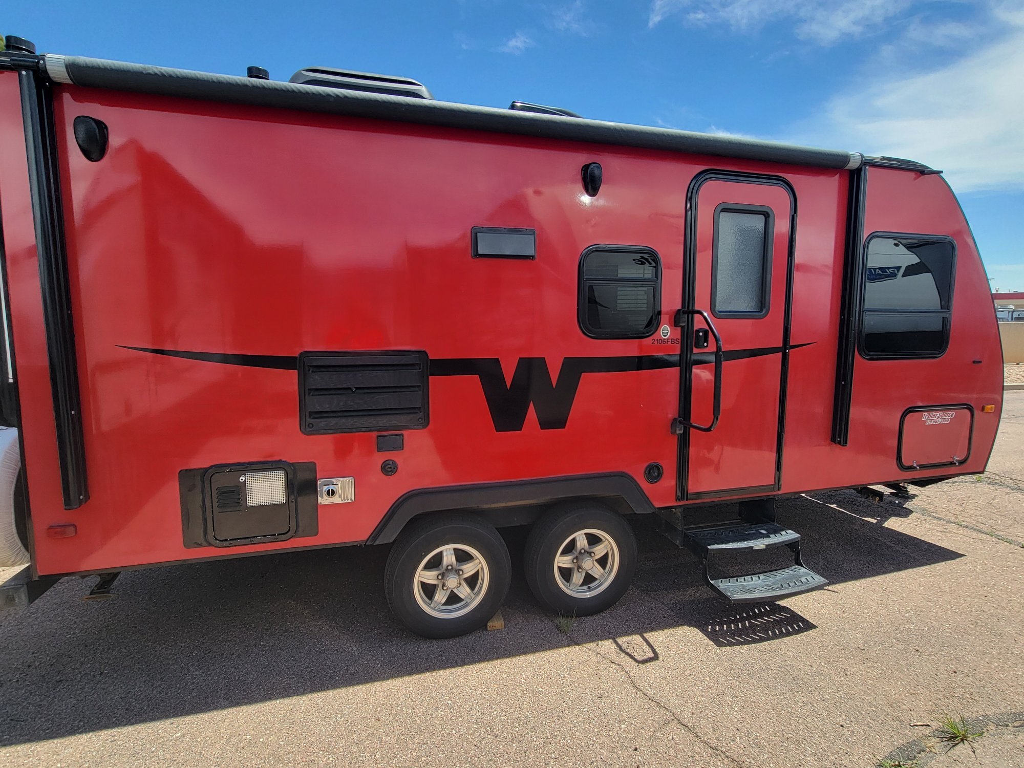 2016 Winnebago Micro Minnie 2106FBS in colorado springs CO