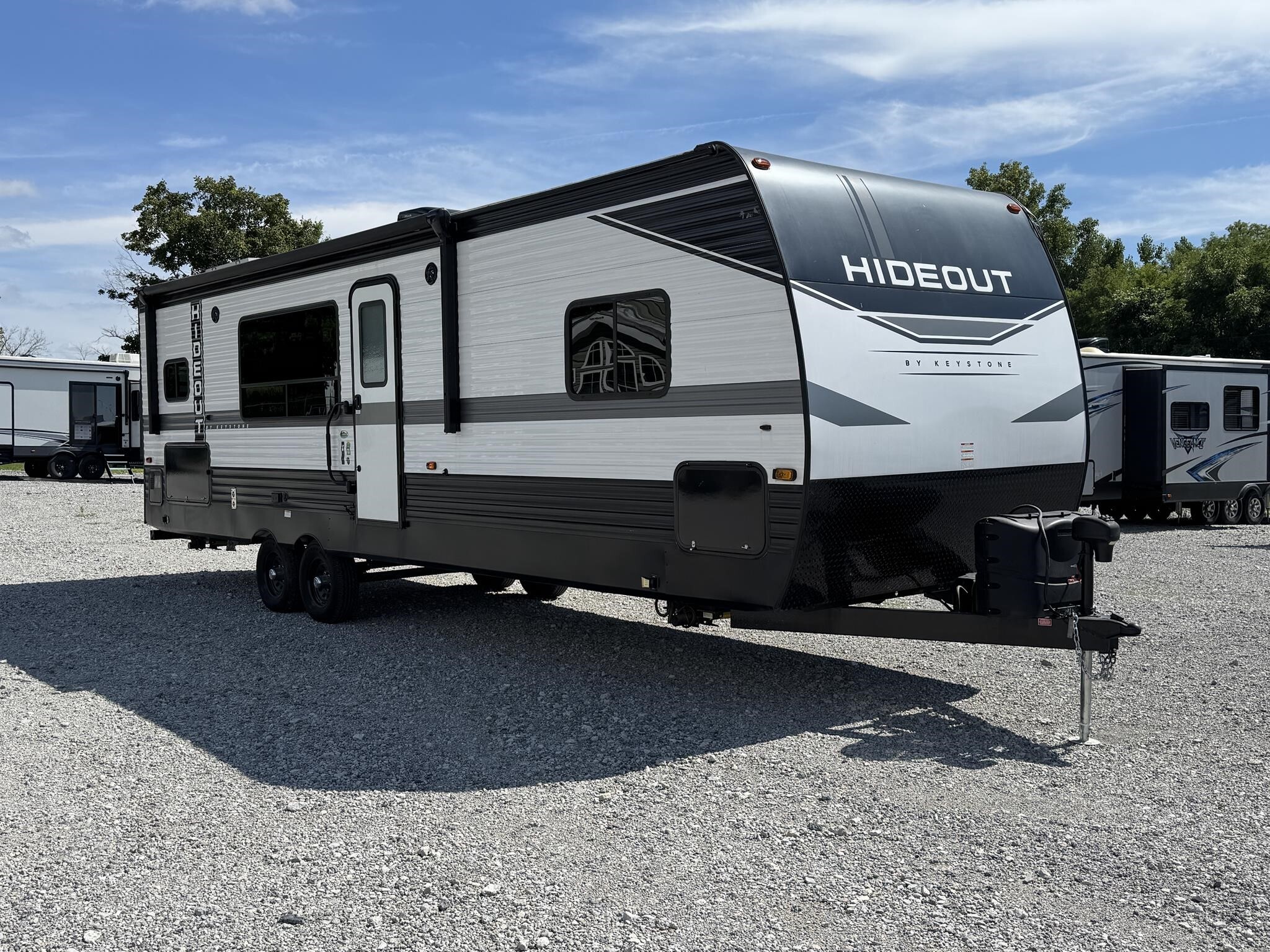 2022 Keystone Rv Co HIDEOUT 28RKS in pierceton IN