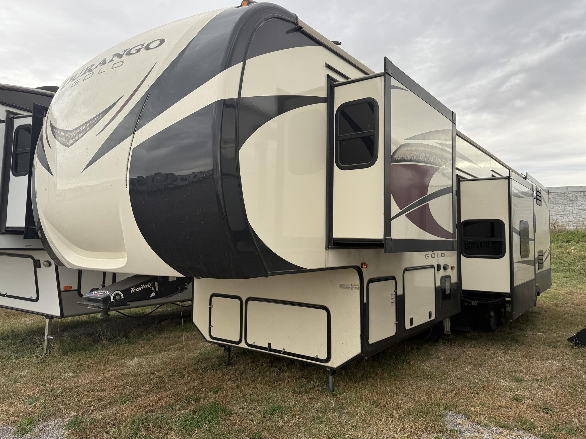2017 K-Z Inc DURANGO GOLD 383MBQ G383MBQ in norfolk NE