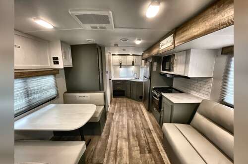 2024 Heartland EDDIE BAUER 223RK-L EBL 223RK in nashville TN