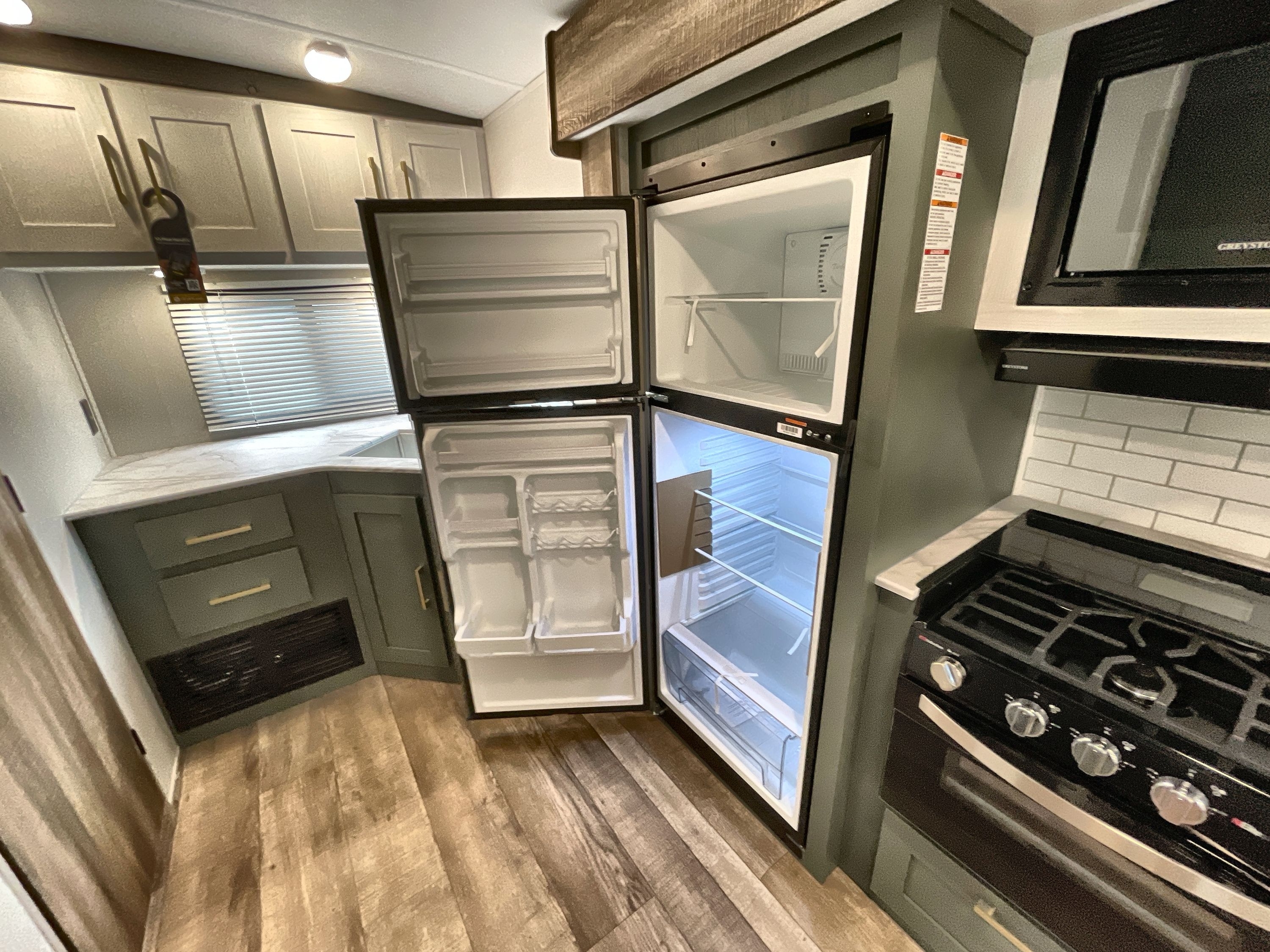 View more photos of this listing