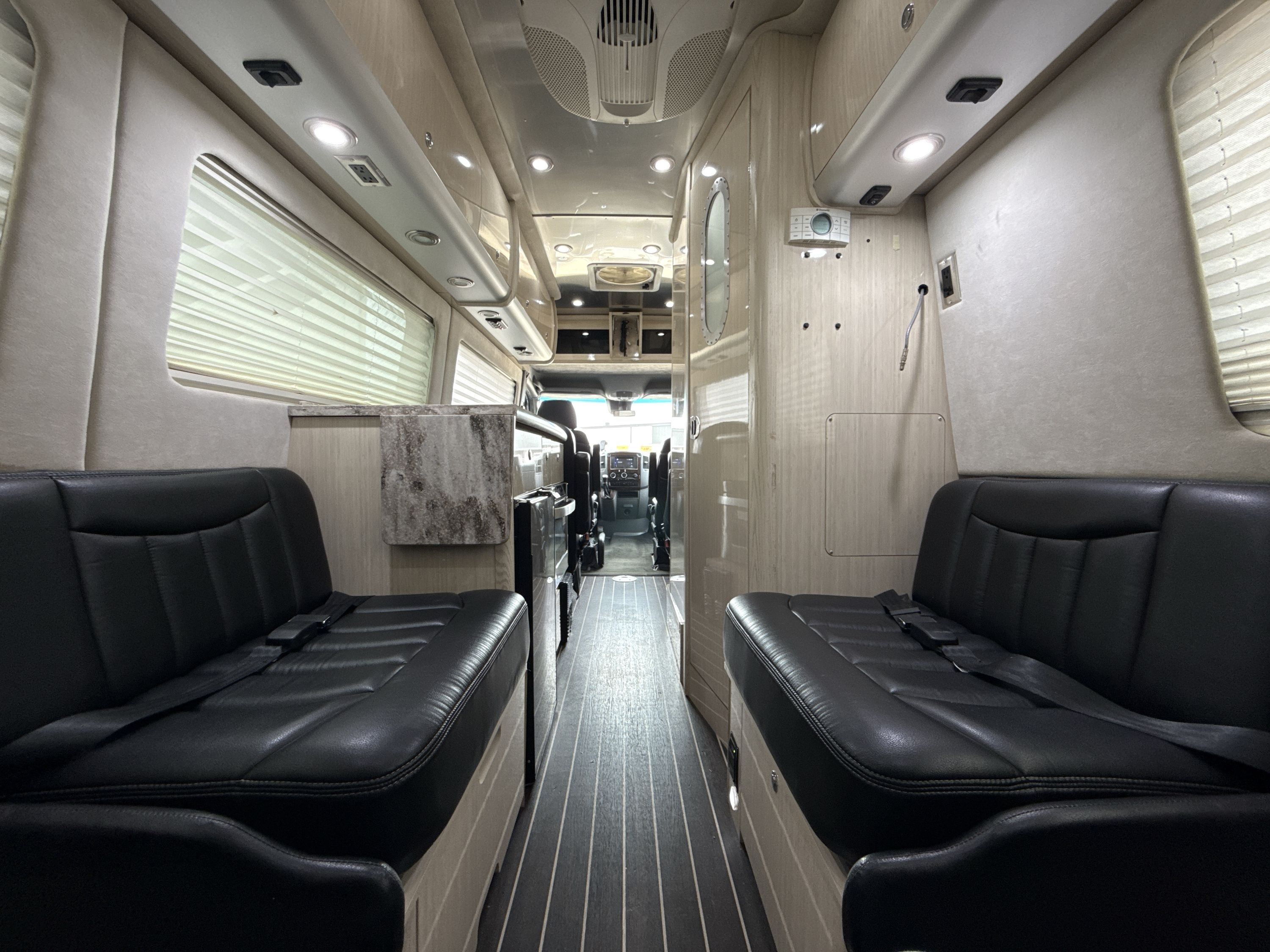 2015 Airstream INTERSTATE 3500 LOUNGE in oklahoma city OK