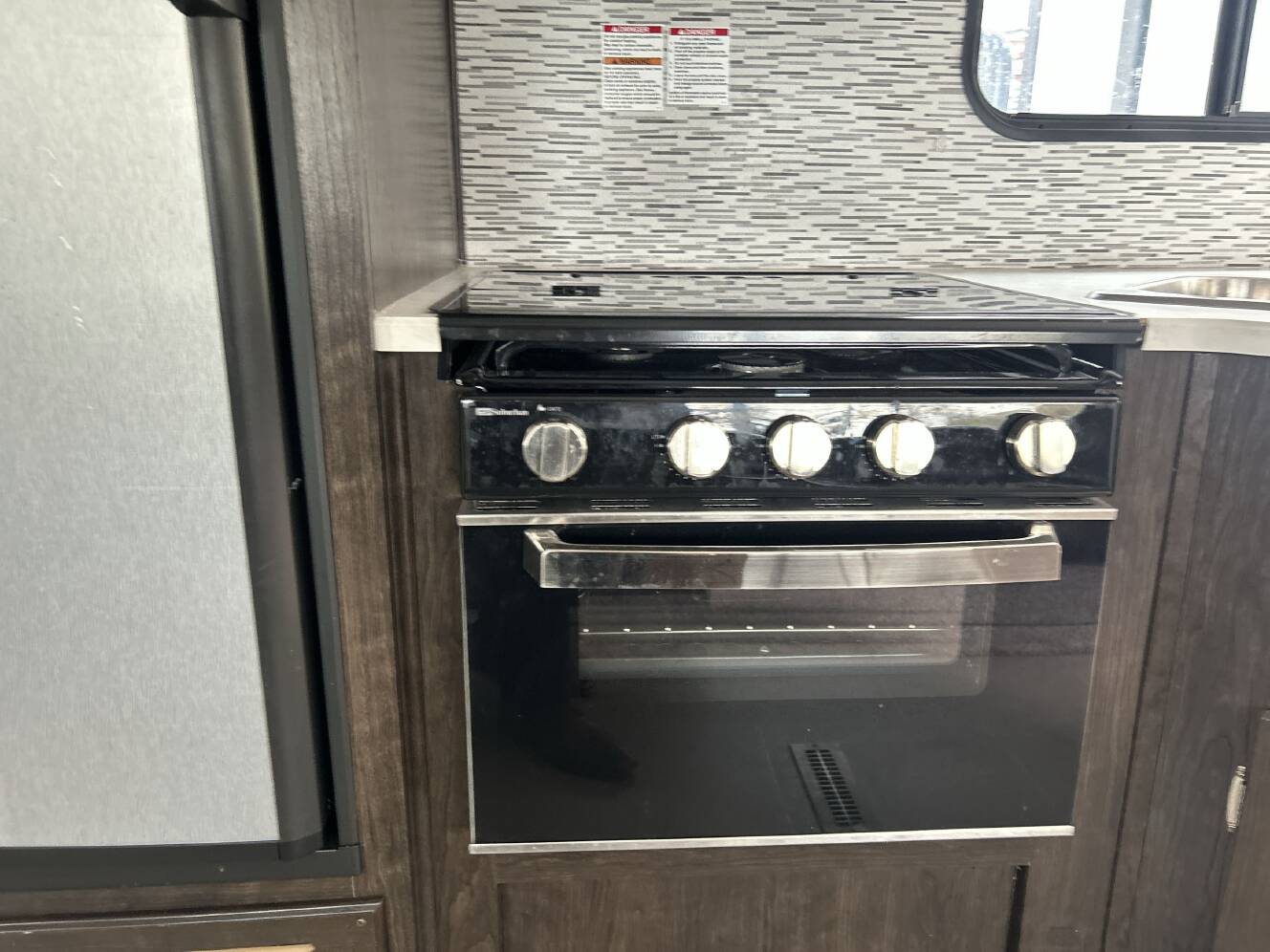 A photo of this 2019 Heartland PROWLER 255LX