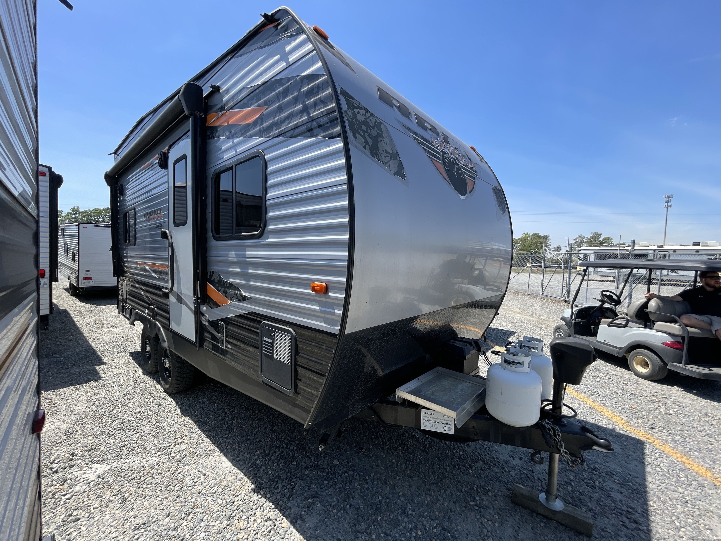 2021 Chinook RPM EXTREME 18FKLE in thornburg VA
