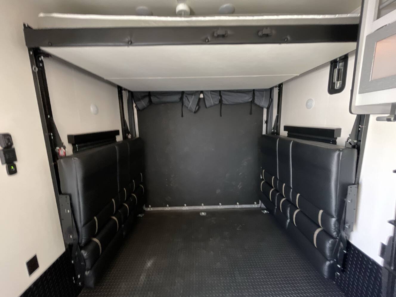 A photo of this 2021 Chinook RPM EXTREME 18FKLE
