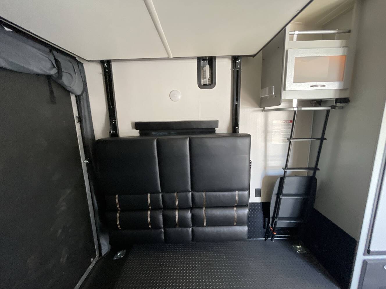 A photo of this 2021 Chinook RPM EXTREME 18FKLE