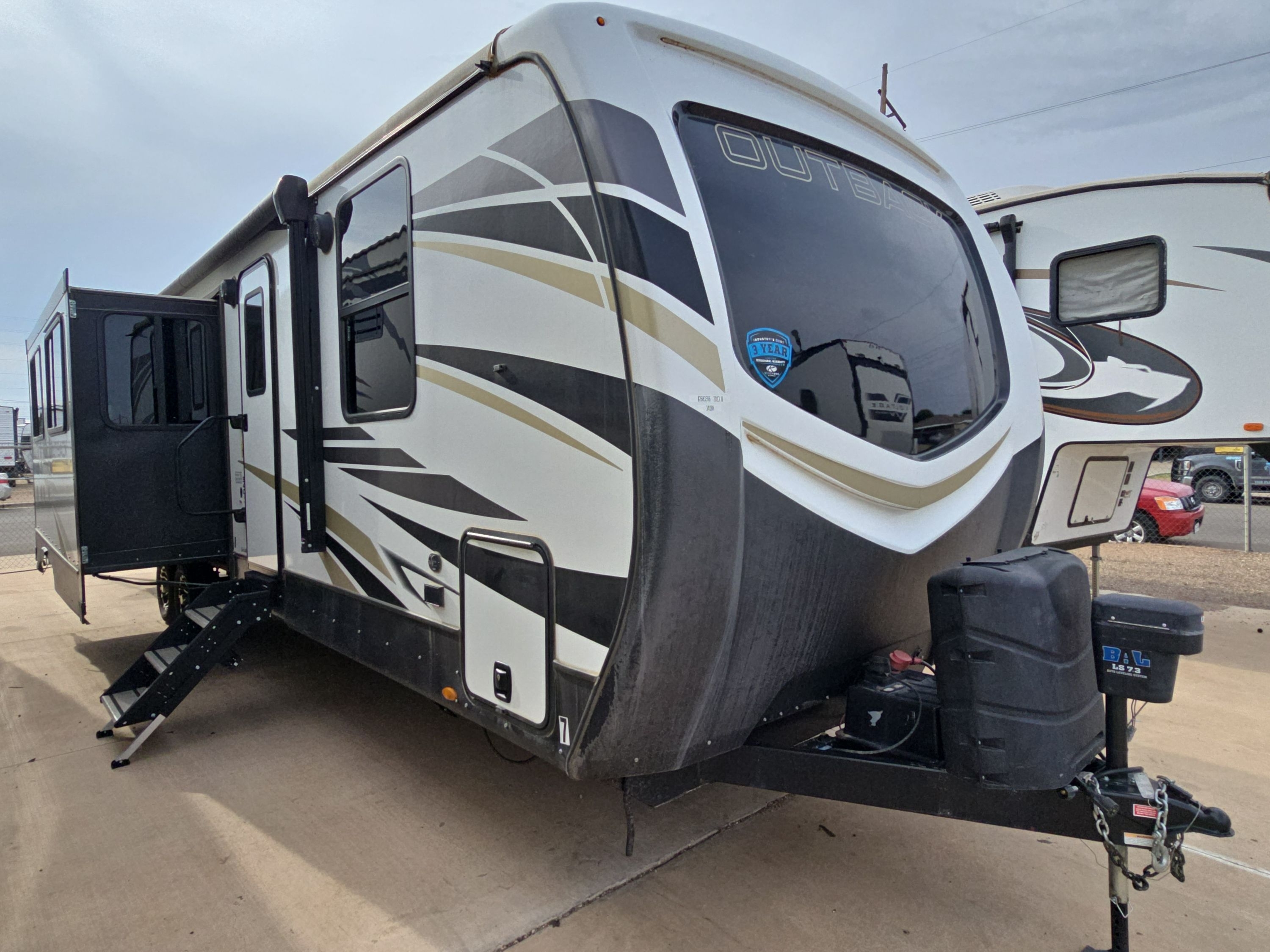 2023 Keystone OUTBACK 340BH in lubbock TX