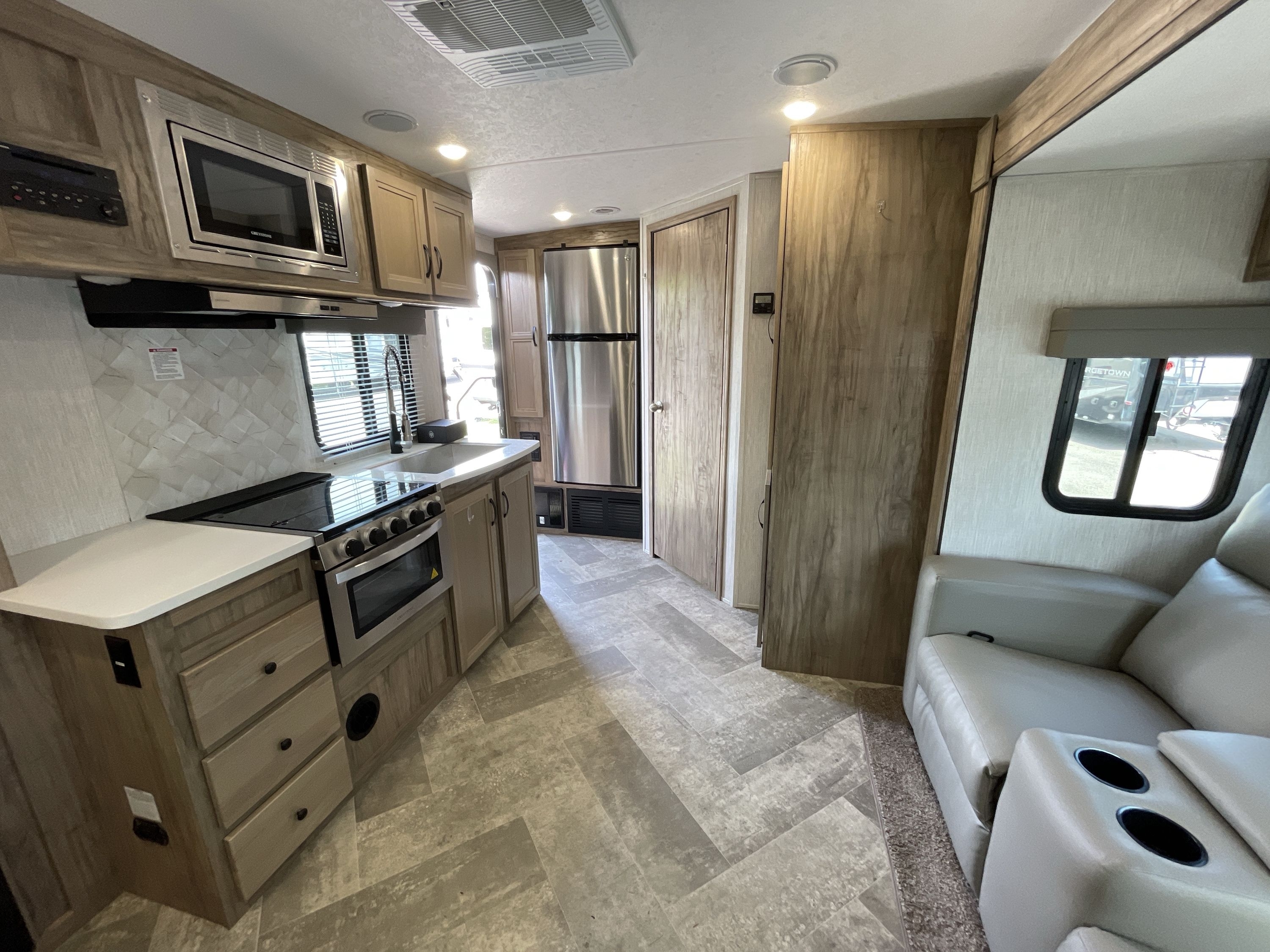 2023 Forest River SOLAIRE 208SS in roanoke VA